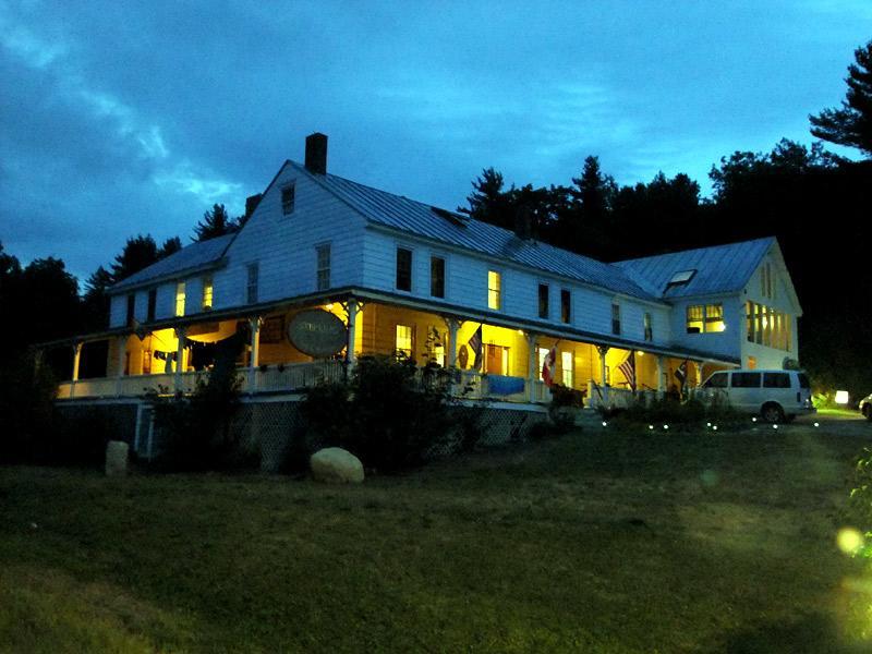 The Sterling Inn Caratunk Buitenkant foto